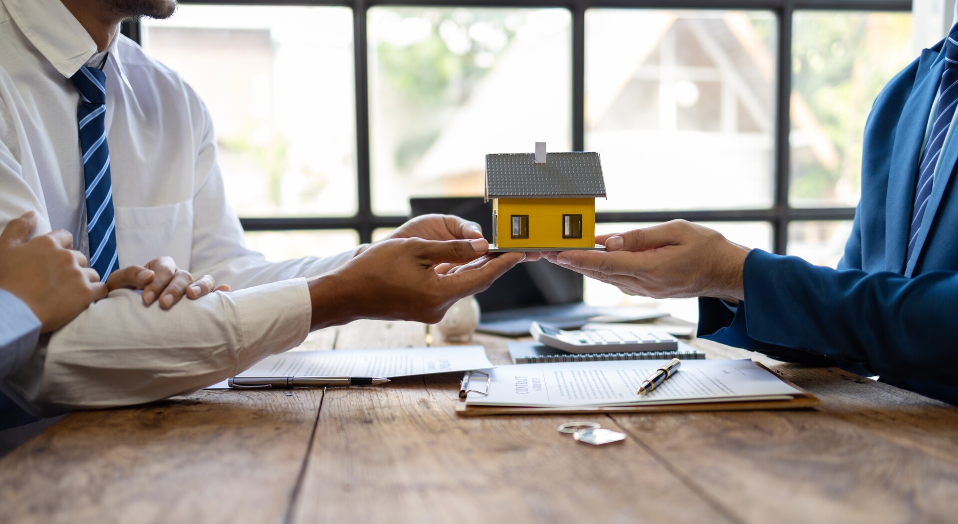 Buying Property in La Fortuna: Legal Steps, Costs and What You Need to Know